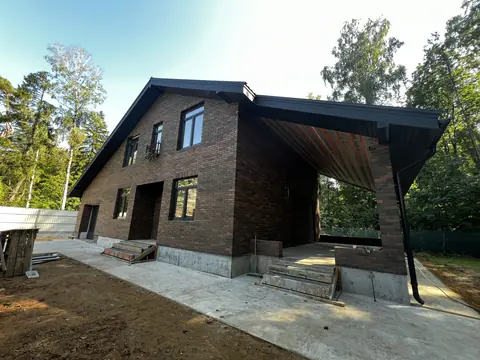 Построенный дом — фото 12, работа бригады белорусов